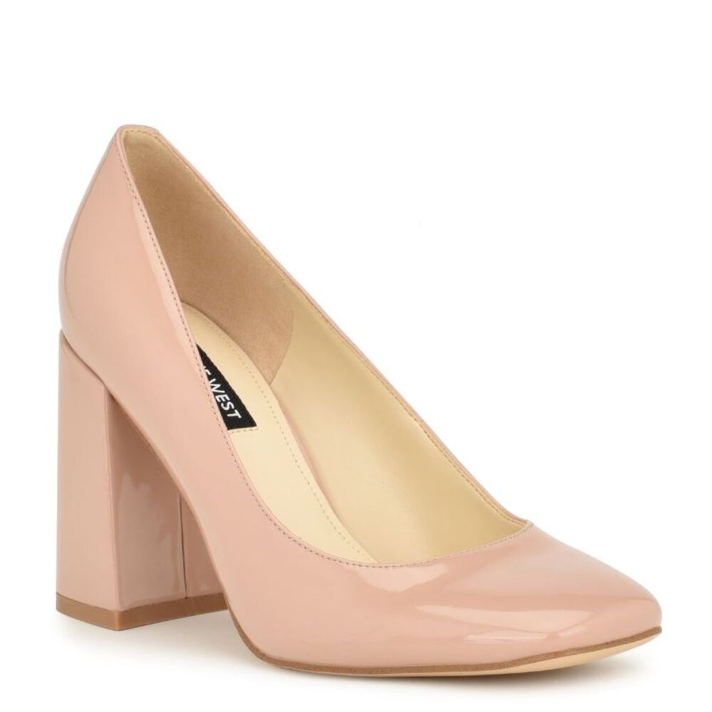 👠 Nine West “Flax” Block Heel Pumps — Blush Patent (Size 7.5)